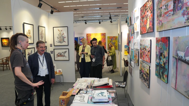 TEPEBAŞIBELEDİYESİ’NİN ESERLERİ ARTNOUVA SANAT FUARI’NDA SERGİLENİYOR