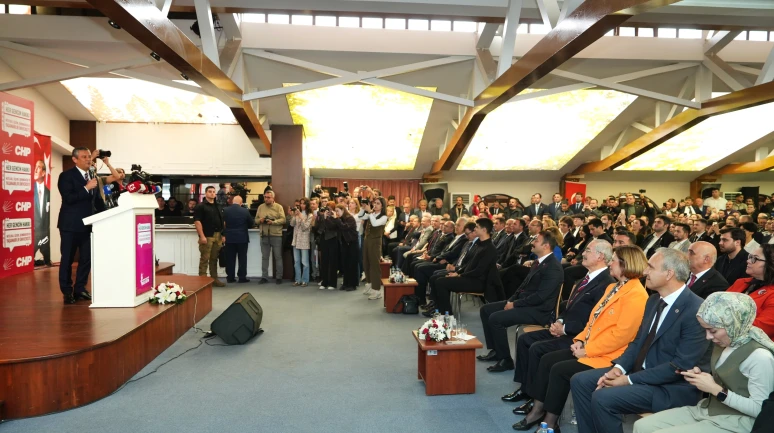 “BU KARANLIĞIN İÇİNDEN GÜZEL BİR GELECEK ÇIKARACAĞIZ”