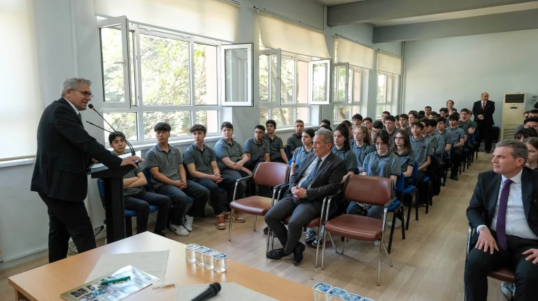 Başkan Küpeli:  “Mesleki eğitimle geleceğe yön verin”