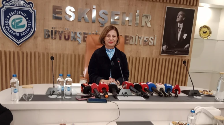 ÜNLÜCE: CHP KURULTAYI’NI YÖNETMEK BENİM İÇİN GURURDU