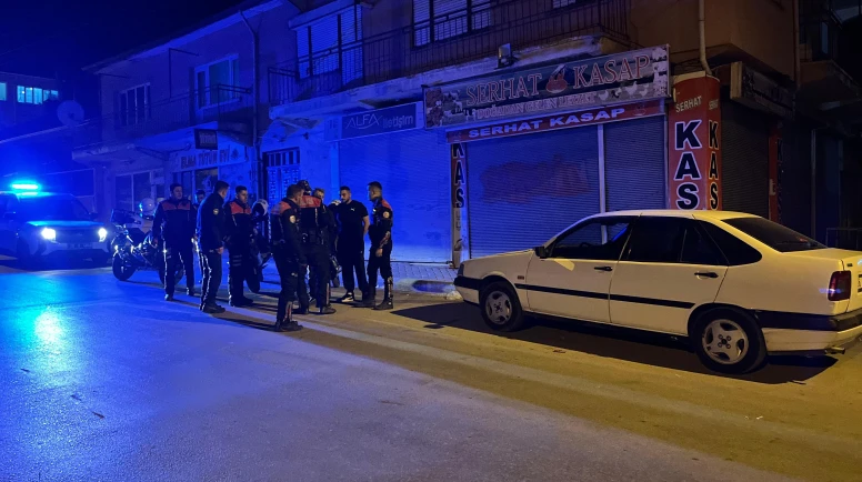 Erenköy’de uyuşturucu ve silah operasyonu