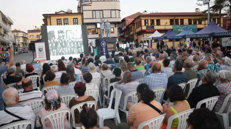 SİNAN MEYDAN ODUNPAZARI’NDA LOZAN’I ANLATTI